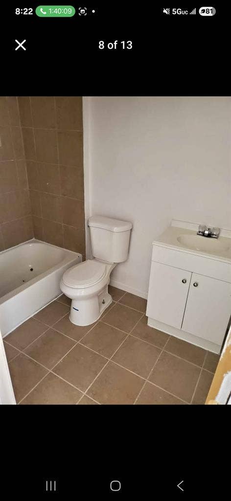 Roommates wanted