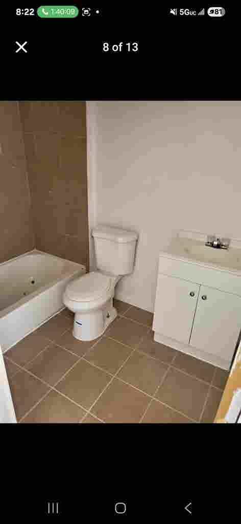 Roommates wanted