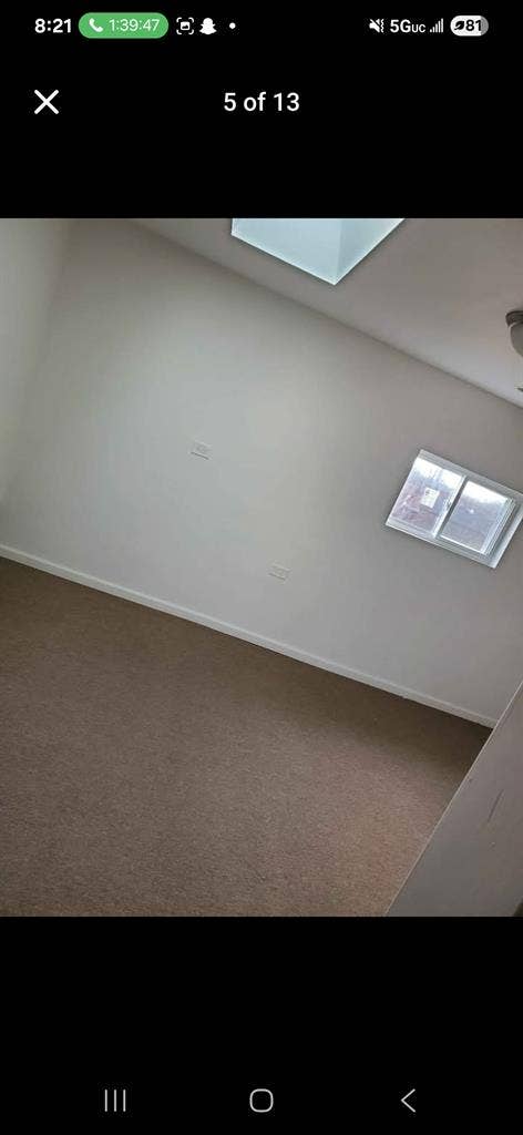 Roommates wanted