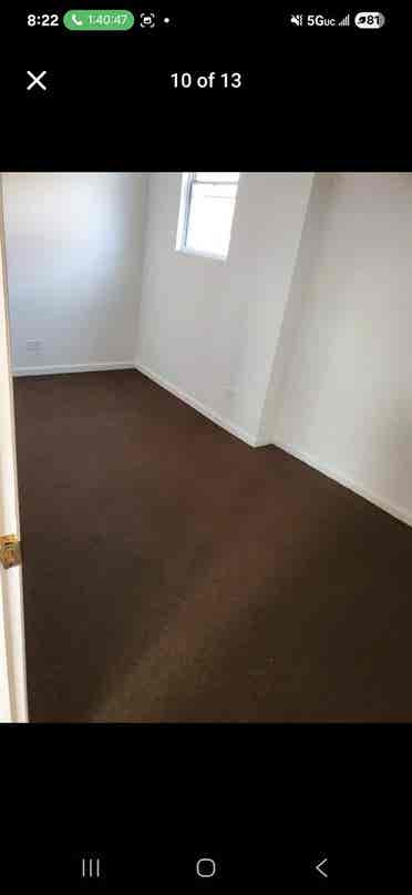 Roommates wanted