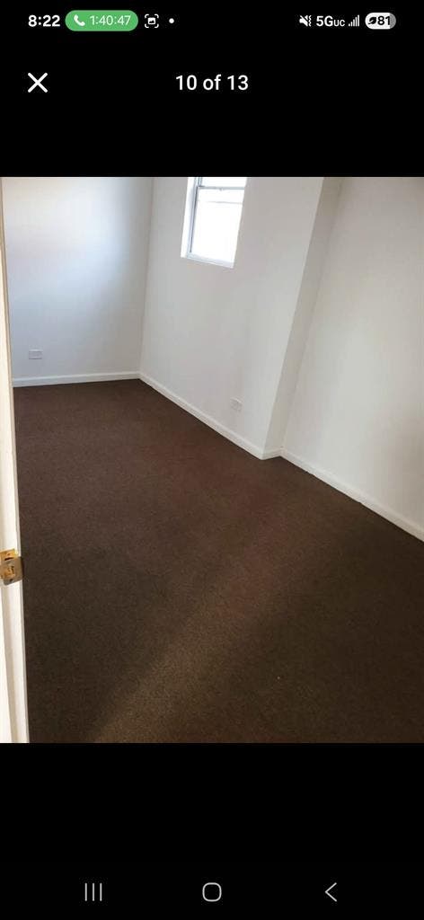 Roommates wanted