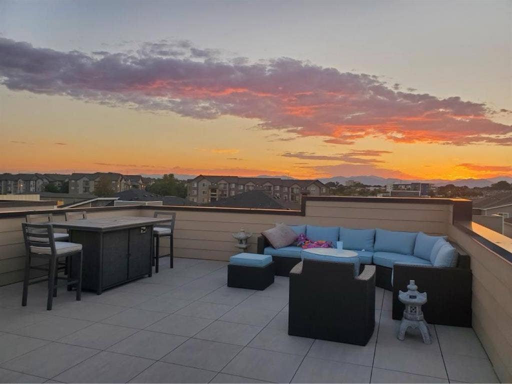 Scooby’s Rooftop Chill Pad