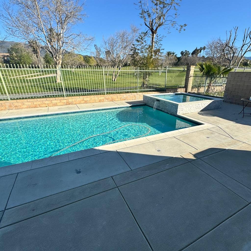 Sierra lakes Fontana room for rent