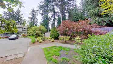 2 BR in Bothell