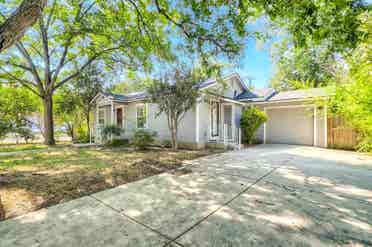 3 BR in Alamo Heights