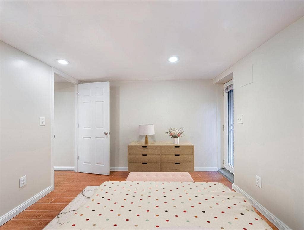 2 BR in WASHINGTON