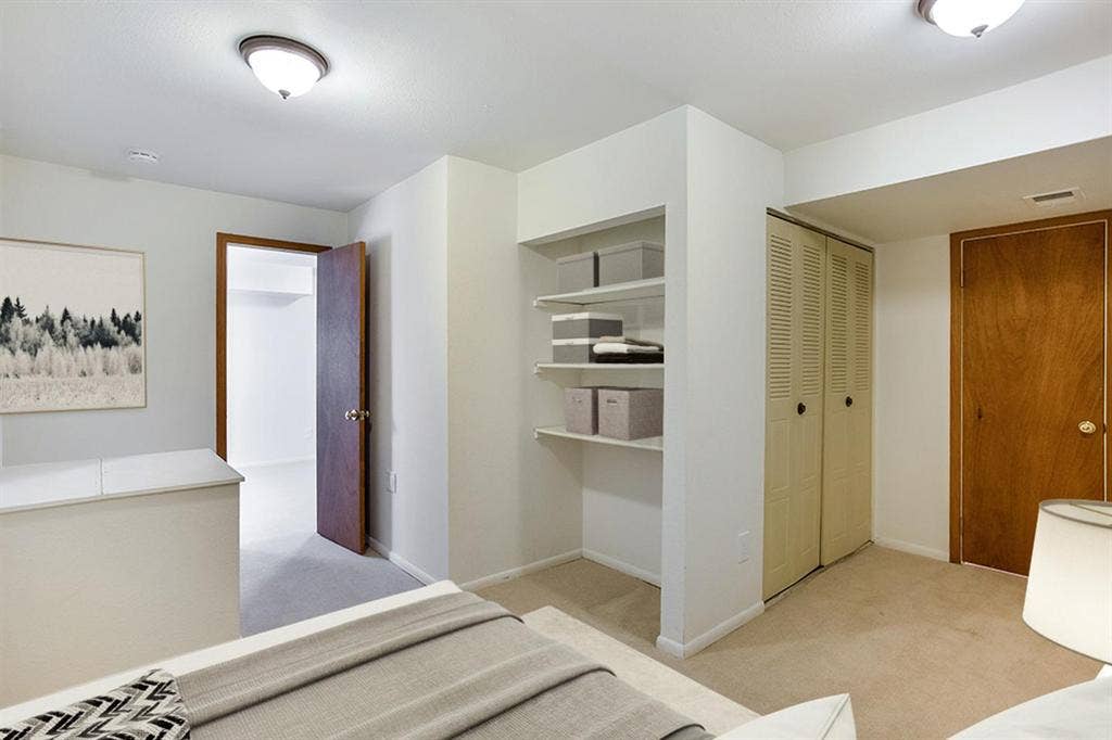 4 BR in Denver