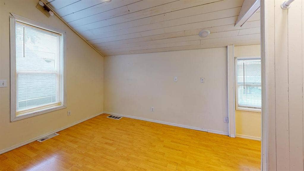 1 BR in Seattle