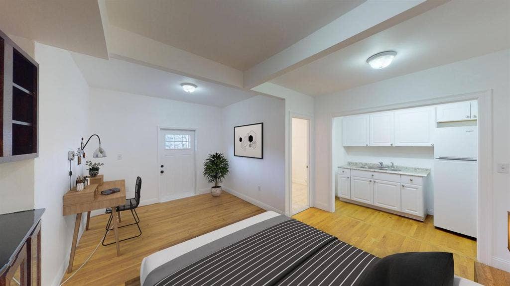 1 BR in South Boston