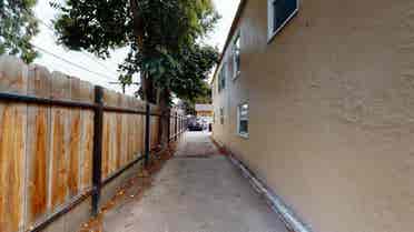 1 BR in Hayward