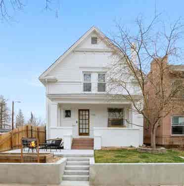 3 BR in Denver