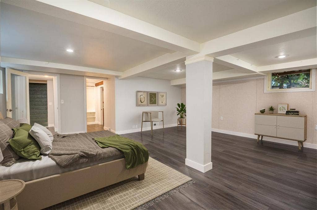 2 BR in Portland