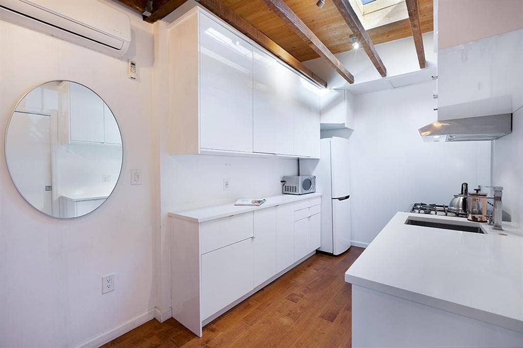 2 BR in Los Angeles