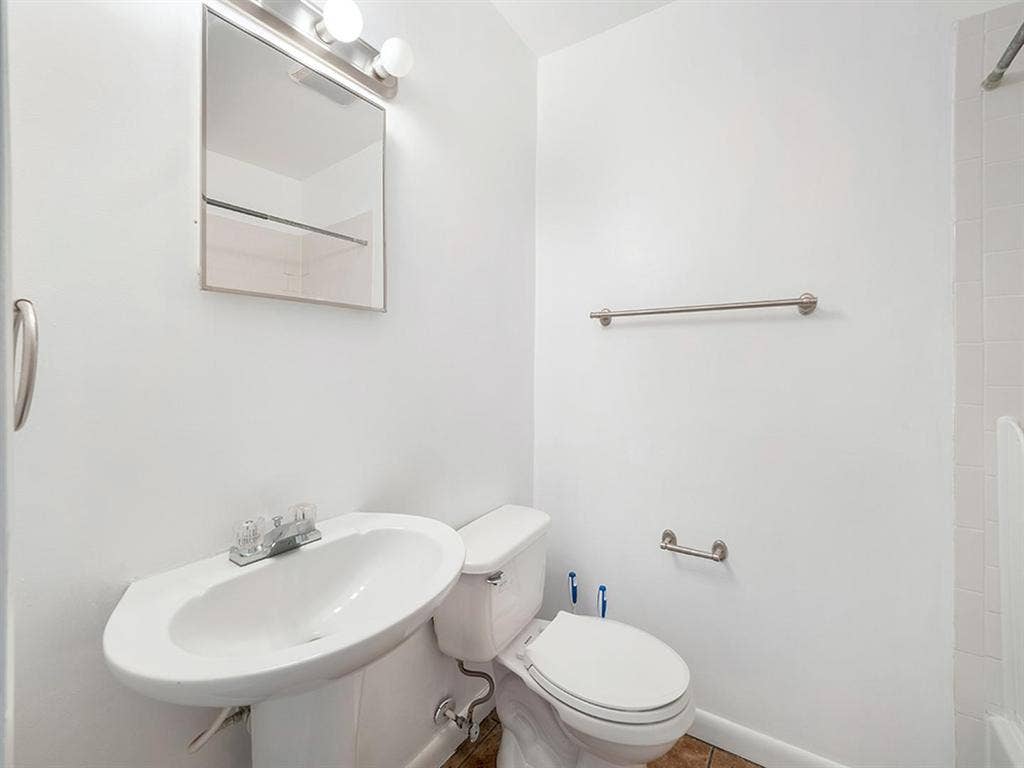 1 BR in WASHINGTON