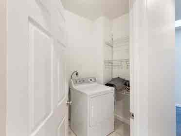 1 BR in Washington