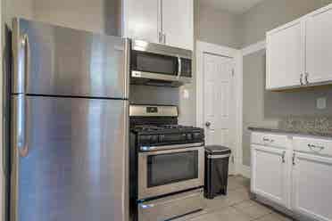 3 BR in Dallas