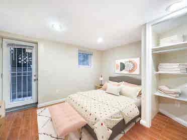 2 BR in WASHINGTON