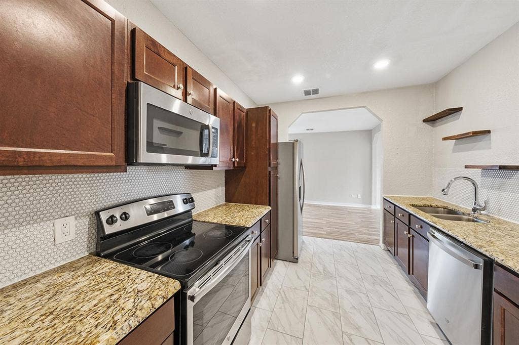 3 BR in San Antonio