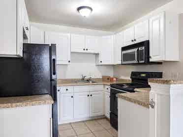 2 BR in WASHINGTON