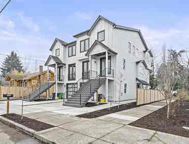 4 BR in Portland