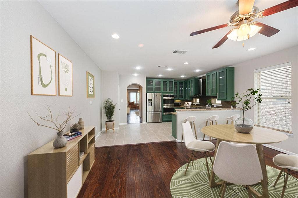 4 BR in Dallas