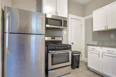 3 BR in Dallas