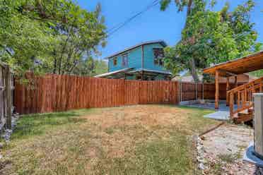 3 BR in Austin