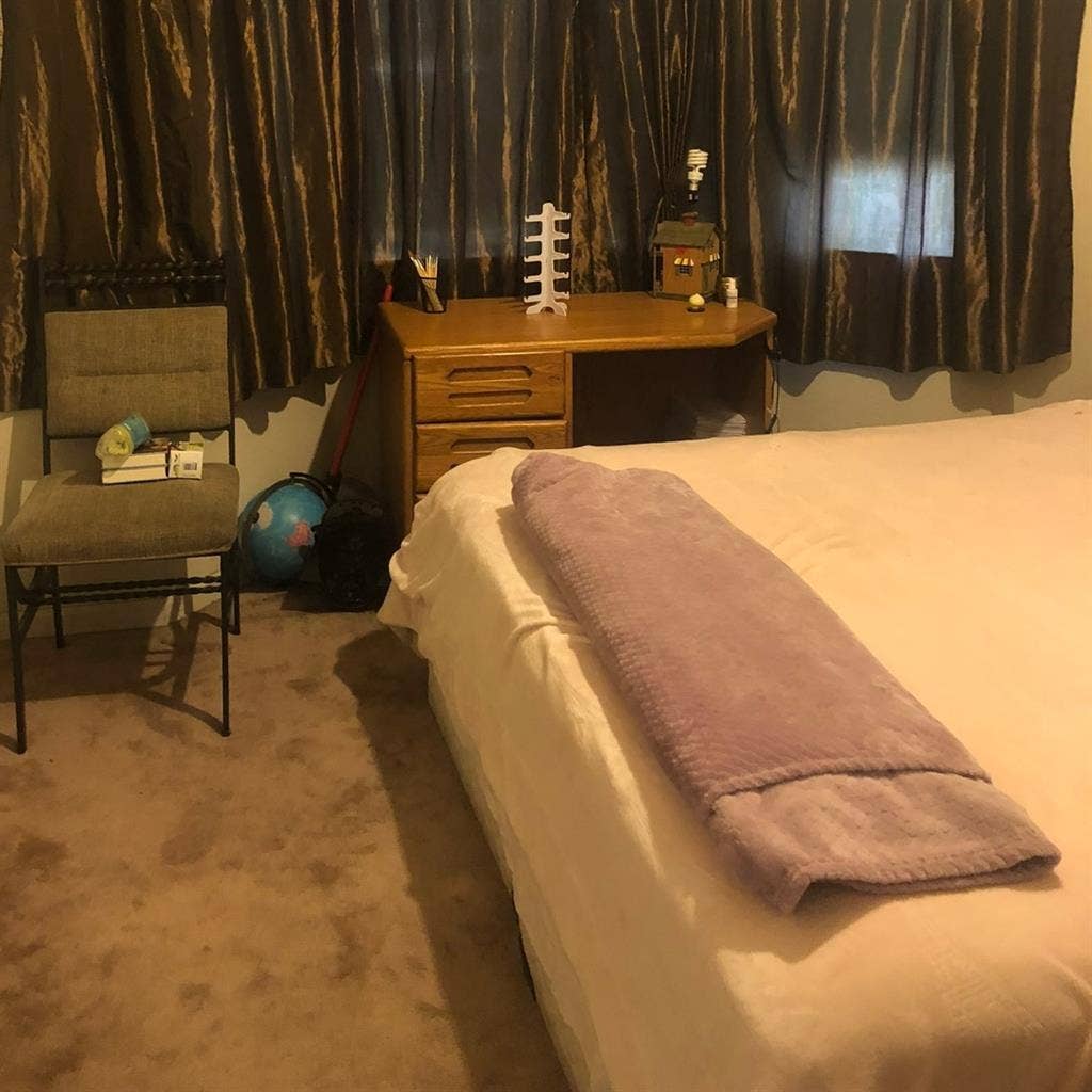 Furnished room for rent in Modesto