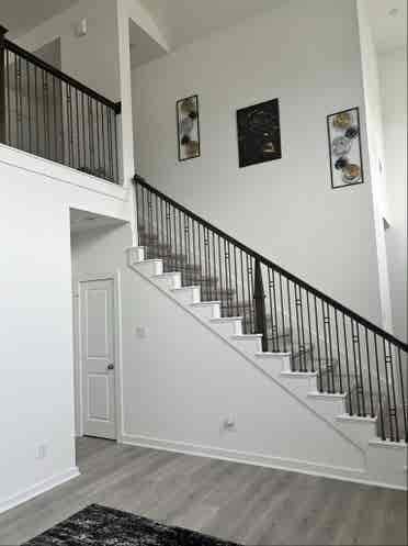 Room for rent-Available September 1