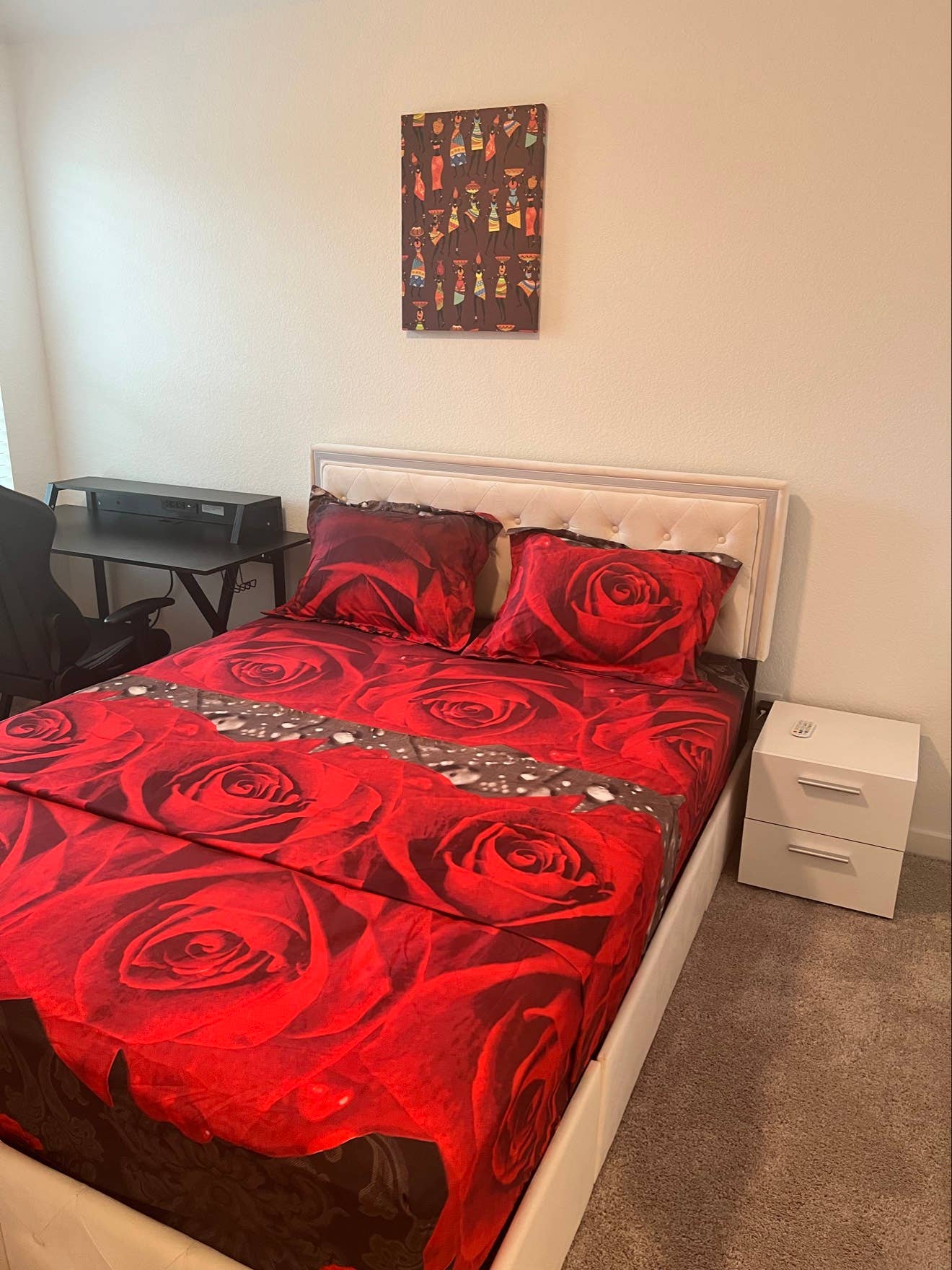 Room for rentAvailable August 1