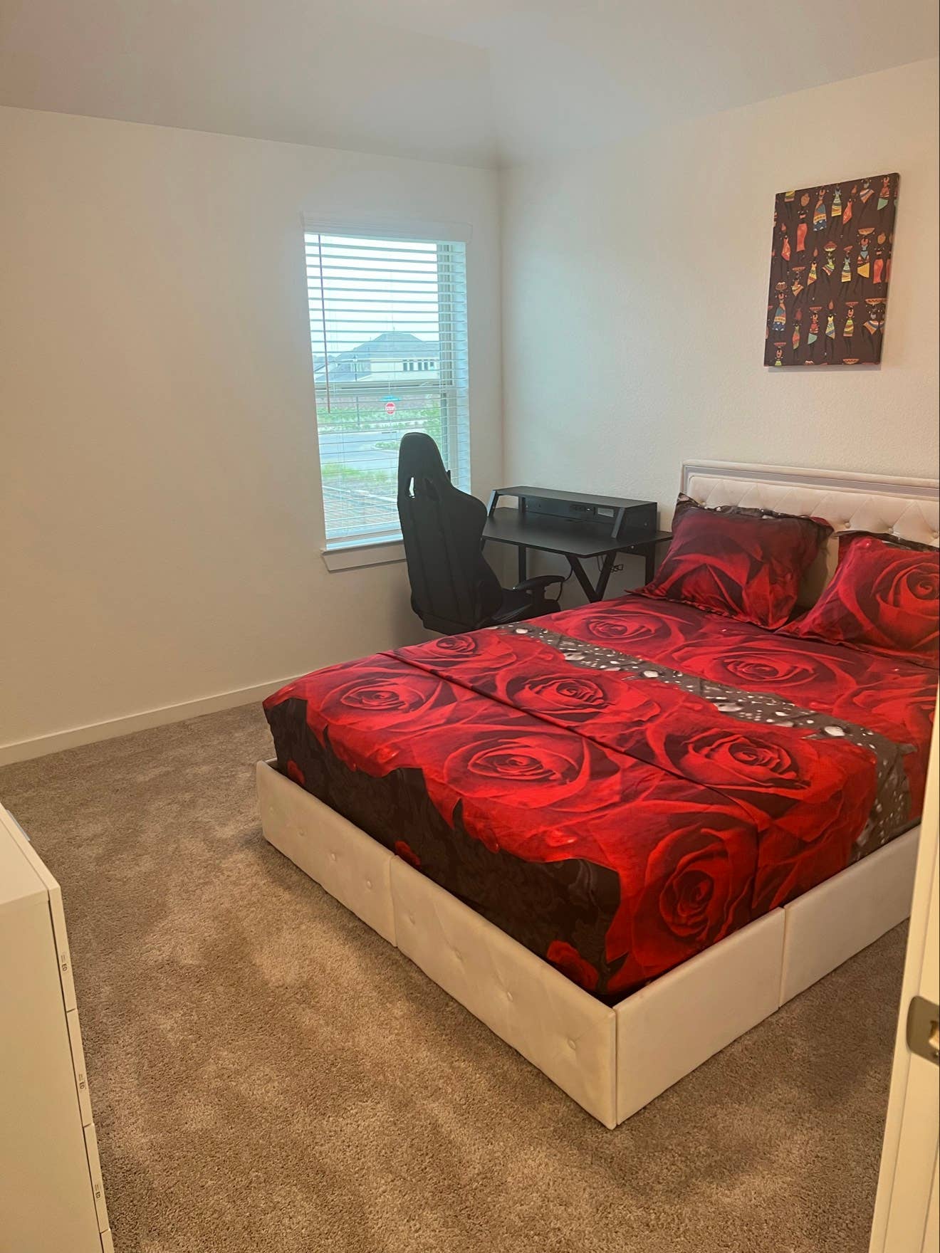 Room for rentAvailable August 1