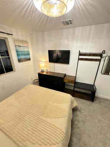 Clean, Comfortable, Close to I-