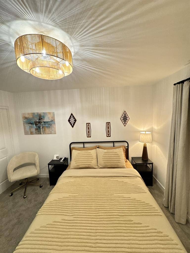 Clean, Comfortable, Close to I-
