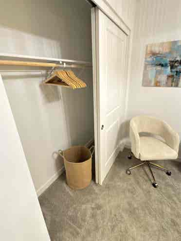 Clean, Comfortable, Close to I-