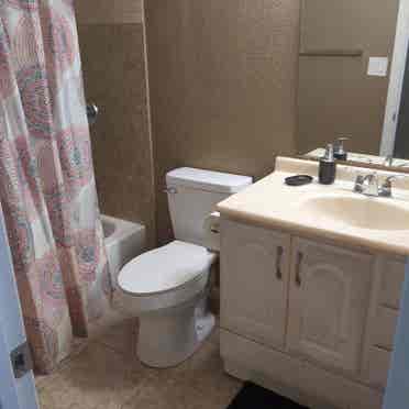 Affordable Room in Glendale!