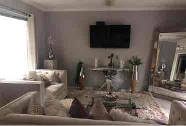 Womens Only Peaceful Townhome