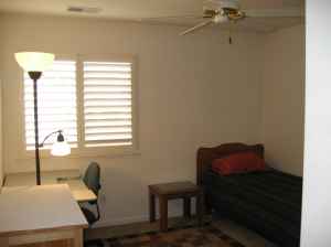 Furnished room for male roommate