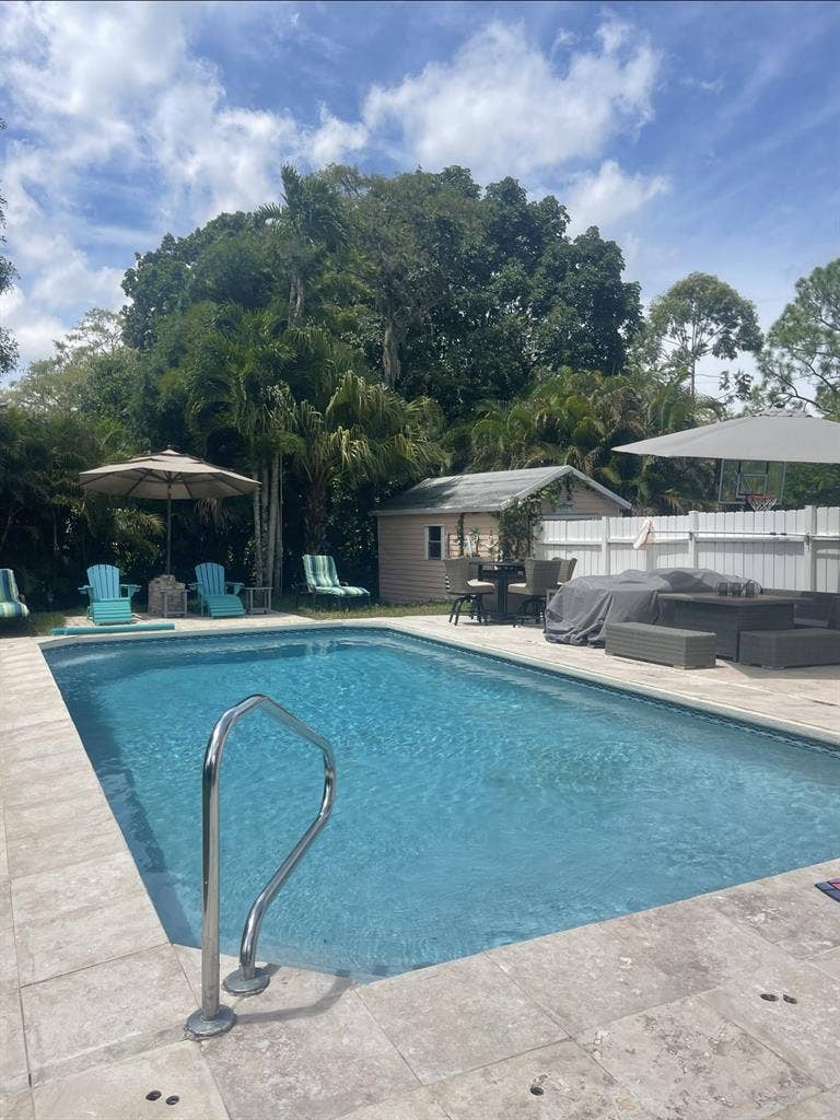 Great view room in a 
beautiful home