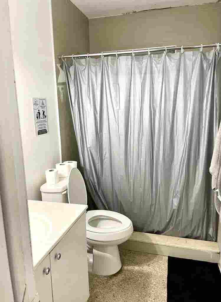 Bed in Miami/Little Havana