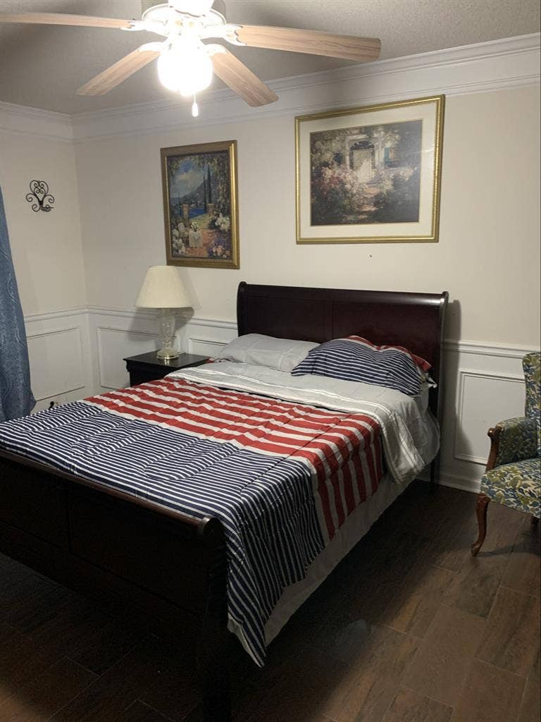 Rooms available for rent