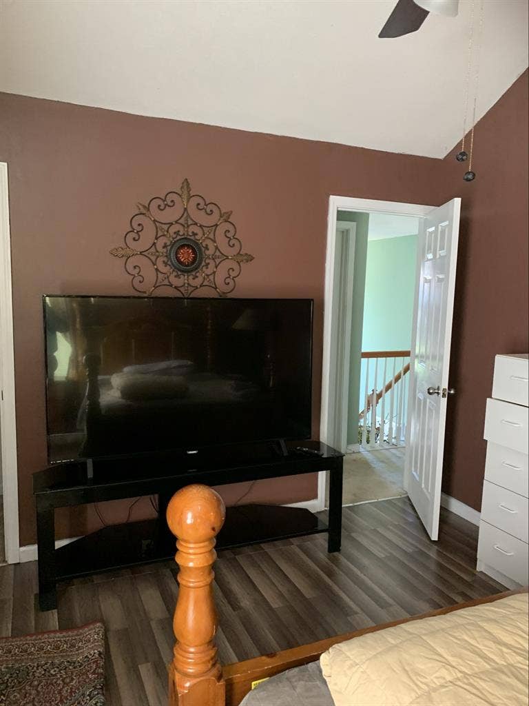 Rooms available for rent