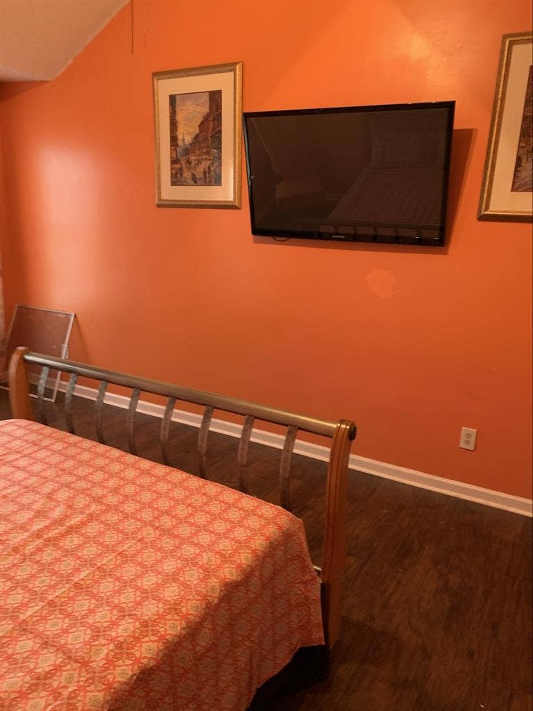 Rooms available for rent