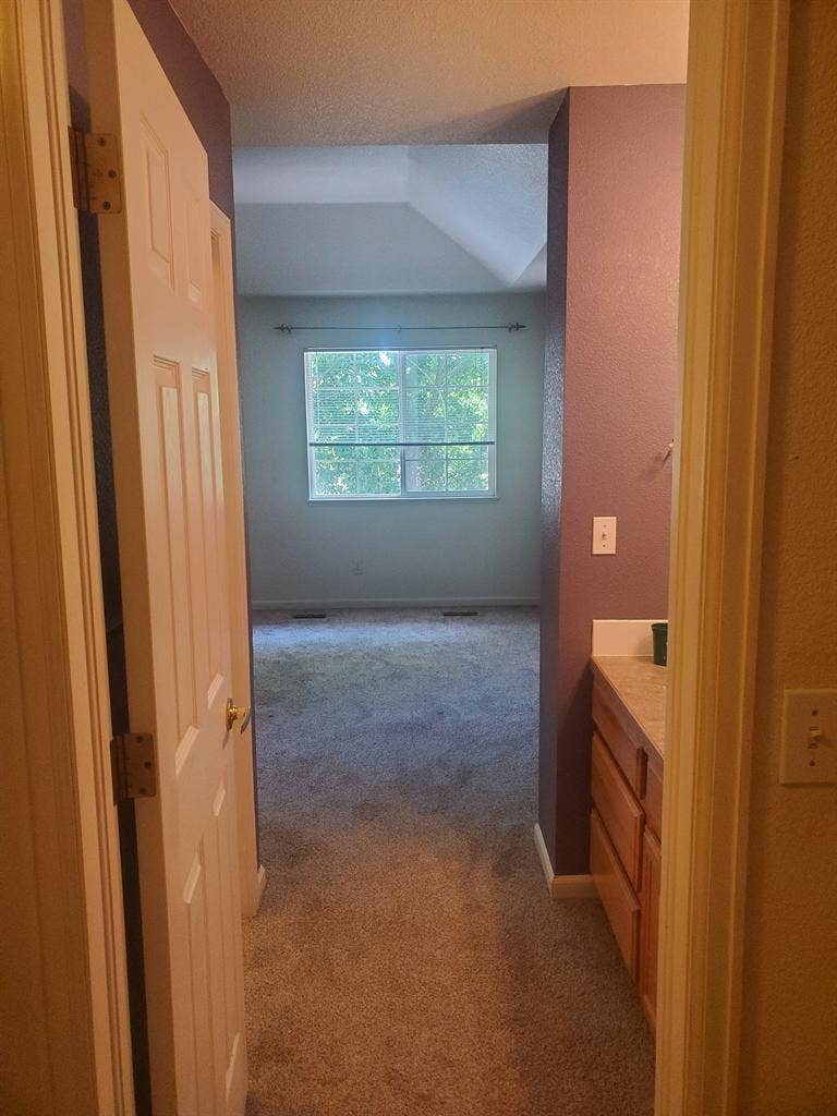 Master bedroom, full bathroom