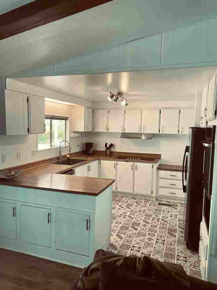 Room coming Available for rent.