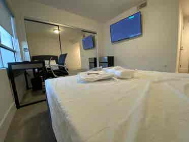 Furnished Luxury Room WeHo