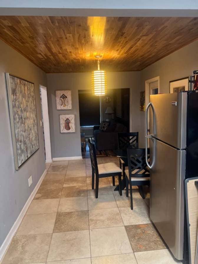 Room 4 Rent/Shared Bath w/ 1 person