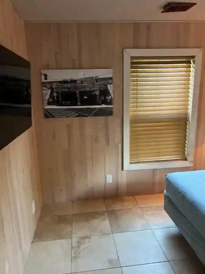 Room 4 Rent/Shared Bath w/ 1 person