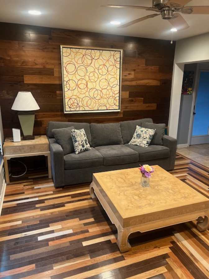 Room 4 Rent/Shared Bath w/ 1 person