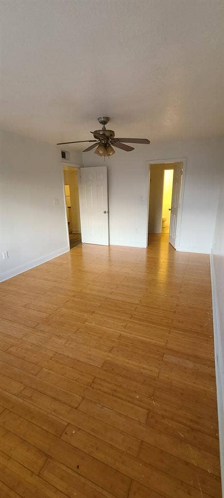 Private Master Bedroom/Bath