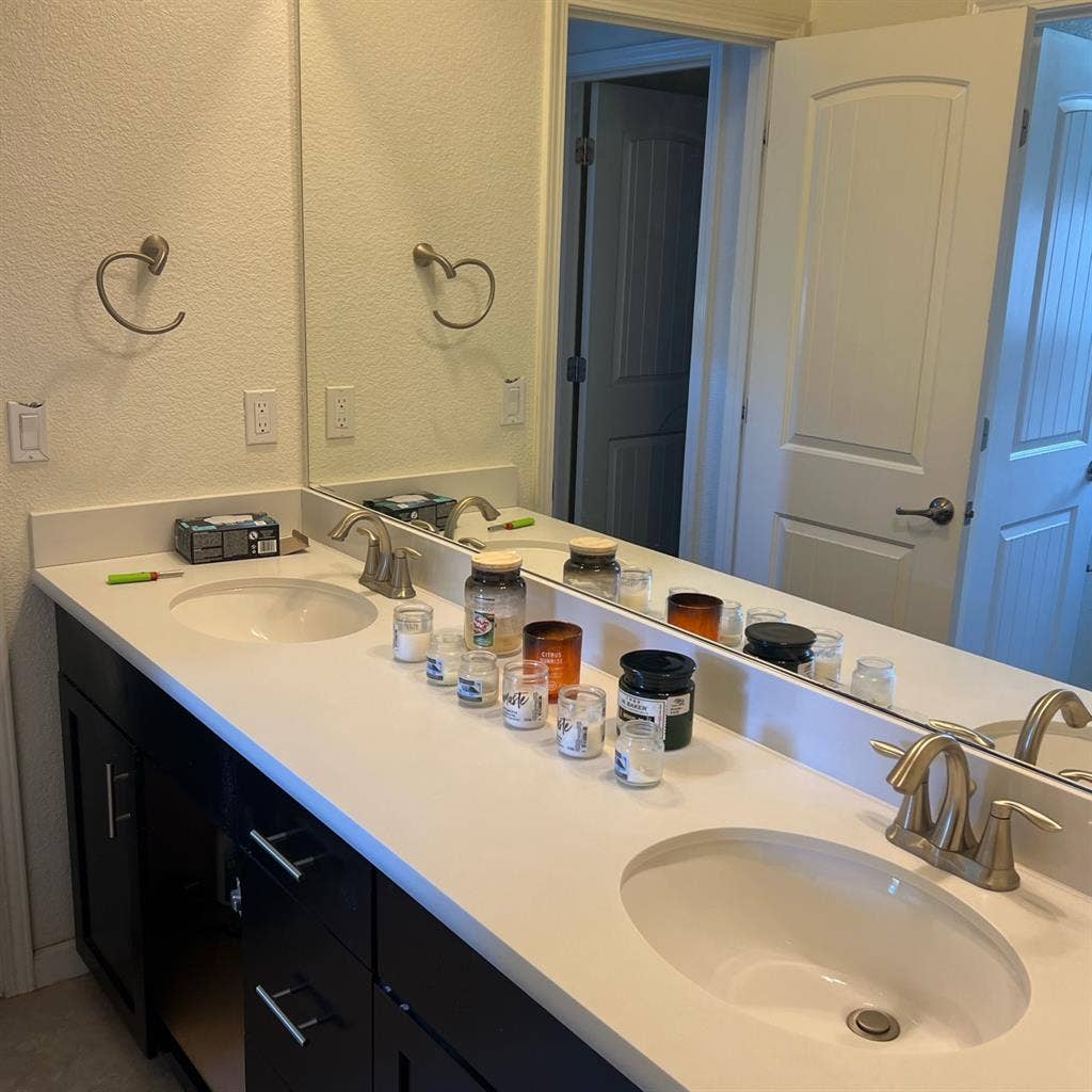 Room for Rent in Roseville –